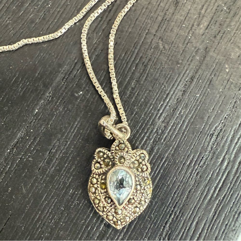 Liz Palacios Sterling SILVER and marcasite Necklace Blue stone‎